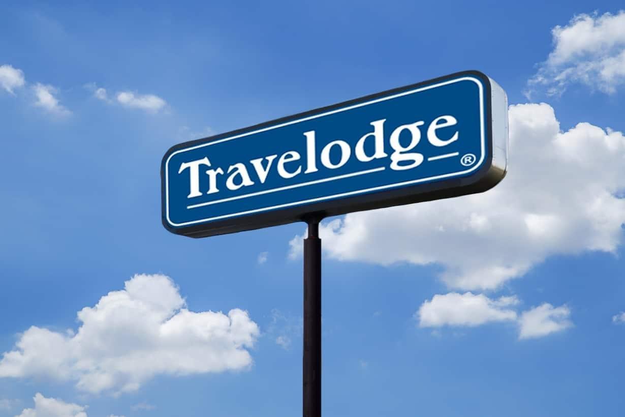 Travelodge Inn & Suites By Wyndham Missoula University Park Exterior photo